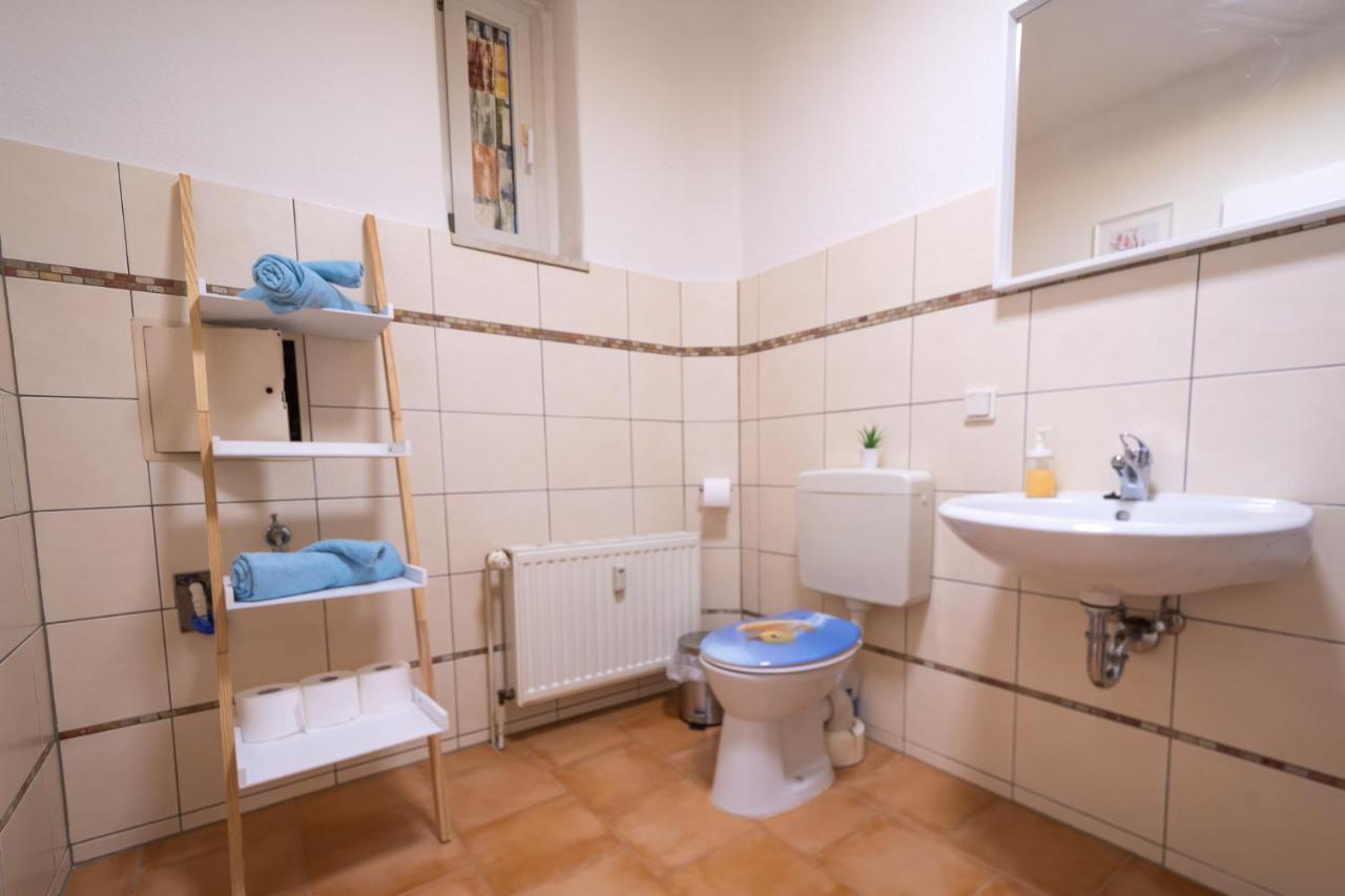 Blue Chili 18 Zentrales City-Apartment Am Hasselbachplatz, 4 Personen Magdeburg Ngoại thất bức ảnh