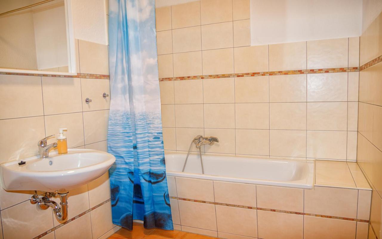 Blue Chili 18 Zentrales City-Apartment Am Hasselbachplatz, 4 Personen Magdeburg Ngoại thất bức ảnh